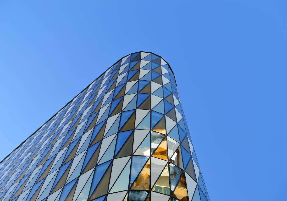 米兰体育官方网站：让激情每天在线绽放